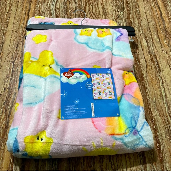 Care Bears - Picture 1 of 9